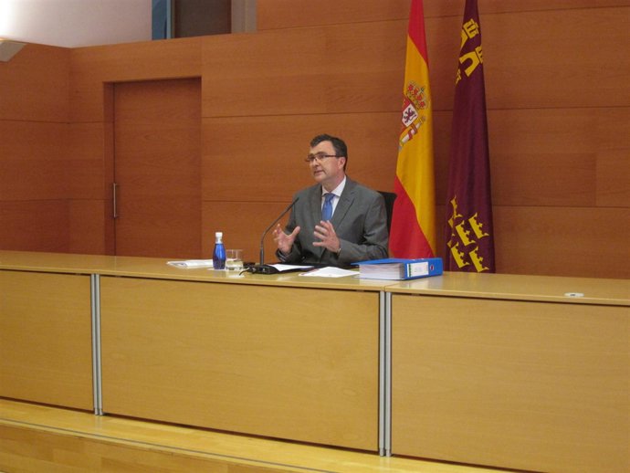 José Ballesta En La Rueda De Prensa Posterior Al Consejero De Gobierno