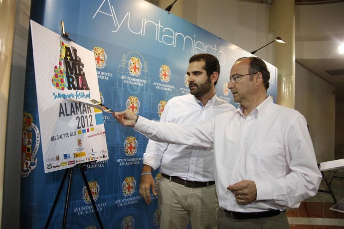 El Alcalde De Almería Presenta Alamar 2012