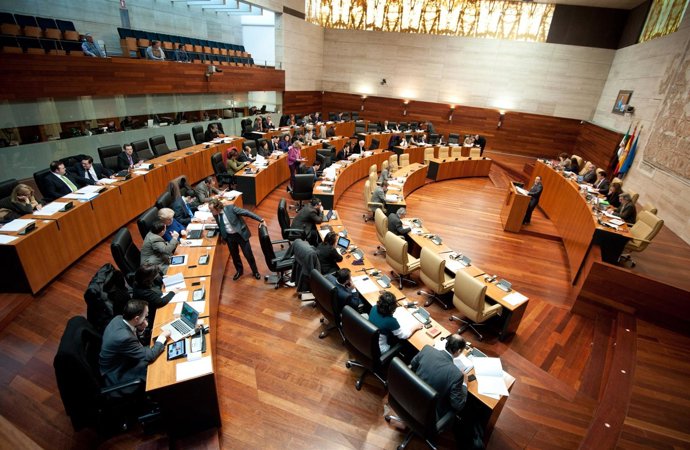 Hemiciclo Del Parlamento De Extremadura