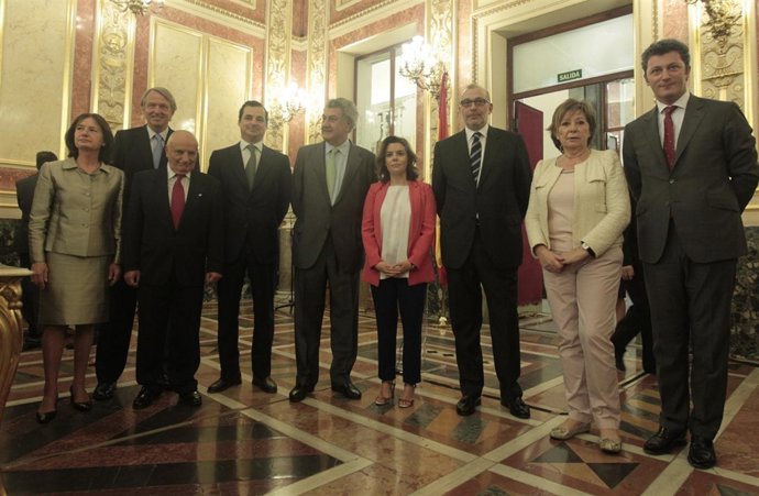 Saénz De Santamaría En La Toma De Posesión De Echenique