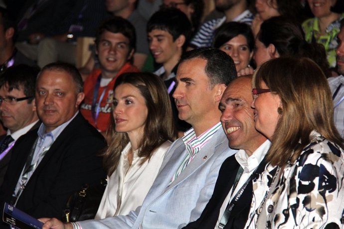 Los Príncipes De Asturias, En La Inauguración Del Foro Impulsa