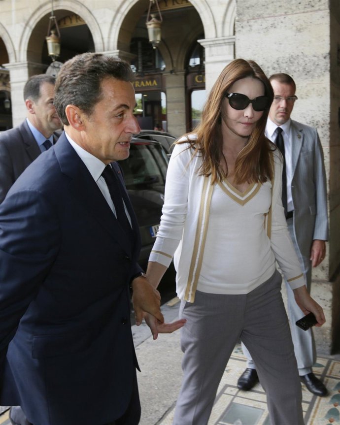 CARLA BRUNI Y NICOLAS SARKOZY