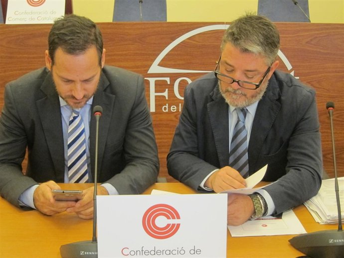 Antoni Furest Y Miquel Àngel Fraile En La Presentación De Las Rebajas De Verano