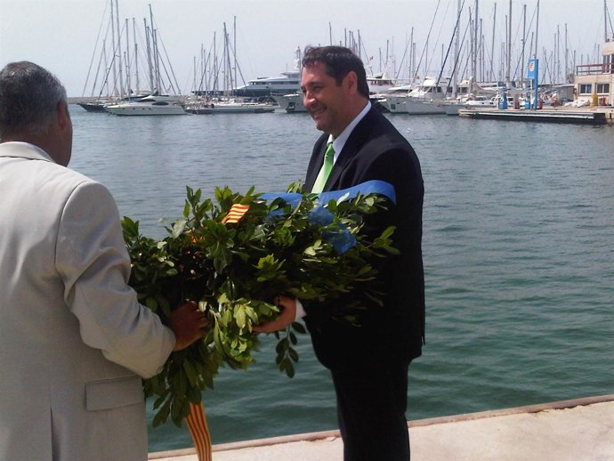 El Conseller J.M. Pelegrí En Los Actos De La Cofradía De Vilanova I La Geltrú