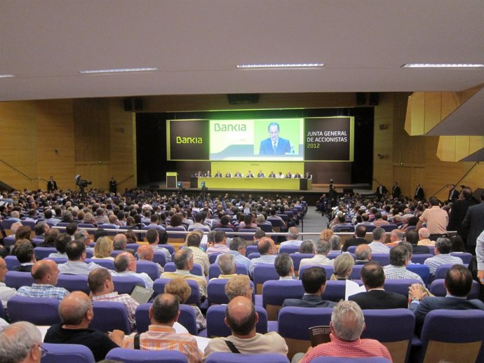 Junta De Accionistas De Bankia En Valencia