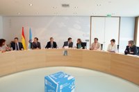 Los recursos del "ahorro" en fármacos permitirán levantar 15 ambulatorios y ampliar el Hospital del Salnés