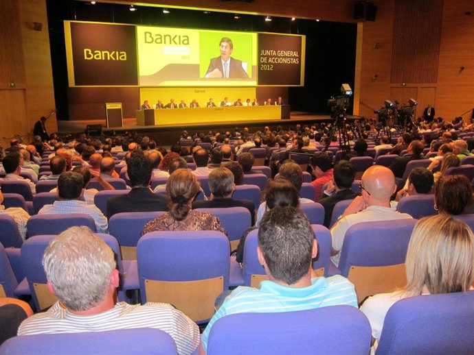 Junta General De Accionistas De Bankia Que Se Celebra En Valencia