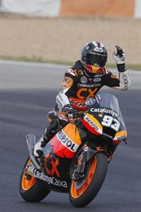 Motociclismo/GP Holanda.- Márquez se exhibe y refuerza su liderato en Moto2