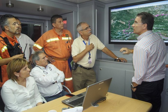 Alfonso Rus En El PMA Junto A Serafín Castellano E Isabel Bonig               