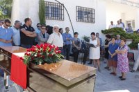 Órgiva homenajea a ocho fusilados de la Guerra Civil trasladando sus restos al nuevo cementerio
