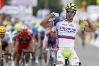 AMP.- Ciclismo/Tour.- Sagan (Liquigas) se impone al sprint en la primera etapa y Cancellara (RadioShack) sigue líder