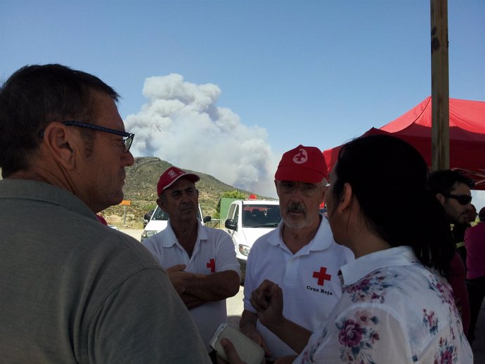 Parte Del Dispositivo De Cruz Roja En Uno De Los Puestos Habilitados 