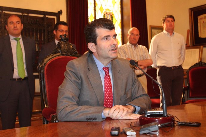 El Ya Ex Alcalde De Alcalá, Bartolomé González