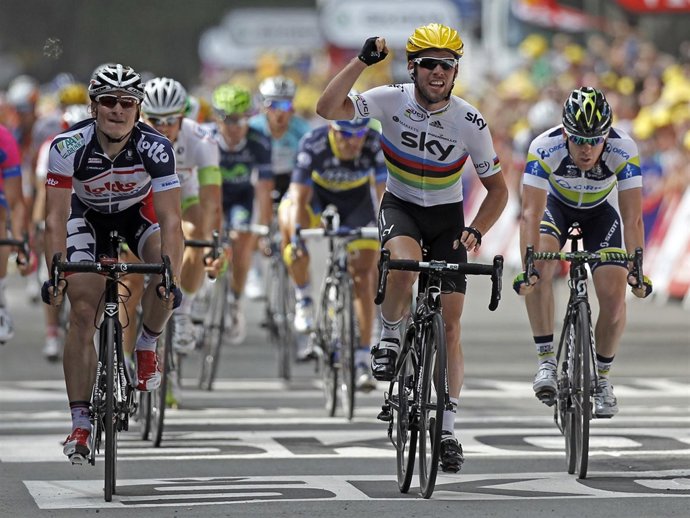 Mark Cavendish Gana Por Delante De Greipel Y Goss