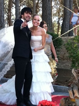 Esmeralda Moya y Carlos García el día de su boda