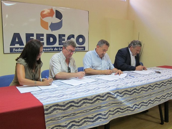 Firma Del Sector Del Comercio De Baleares