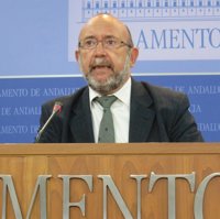 García niega "pacto" PSOE-IU sobre comparecientes en comisión de los ERE y vería "poco riguroso" que PP-A se saliera