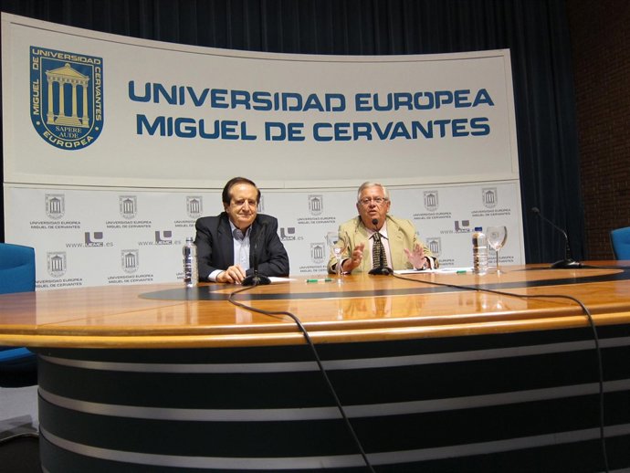 Juan José Lucas En La UEMC.