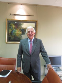 El Presidente De La CEA, Santiago Herrero