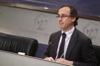 Alonso (PP) defiende el expediente al senador Morano por sus críticas al Gobierno y la insolidaridad con sus compañeros