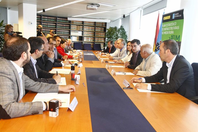 Firma convenio  Montes con alcaldes en Vigo