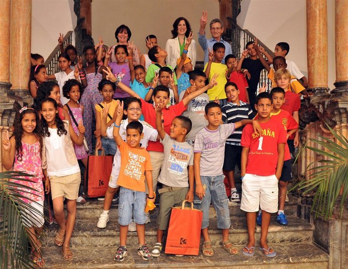 Los Niños Saharauis En La Diputación