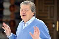 Méndez de Vigo reconoce que las reformas serán "dolorosas y difíciles"