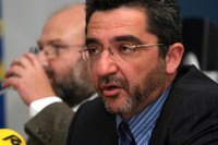 Gutiérrez Limones medita "seriamente" aspirar a la Secretaría General del PSOE de Sevilla