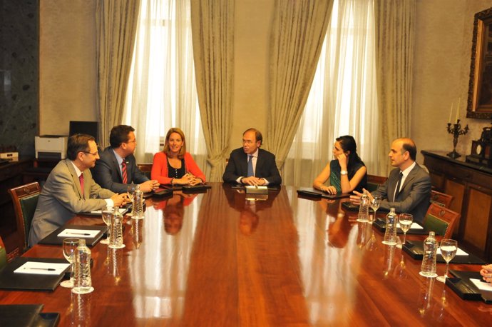García-Escudero, Arantza Quiroga Y Otros Presidente De Parlamentos Autonómicos