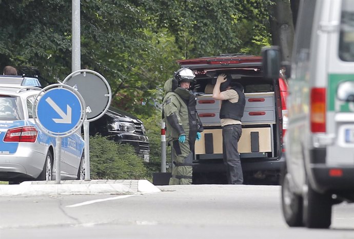 Un hombre armado tomara cuatro rehenes en un edificio en Karlsruhe