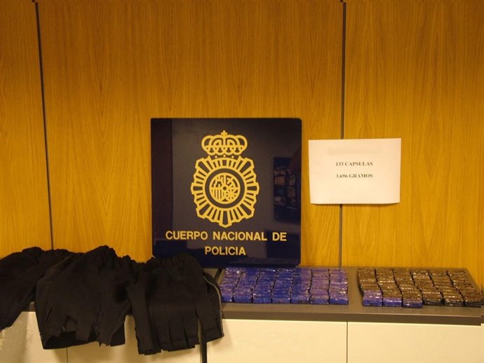 Droga Incautada En El Aeropuerto Del Prat