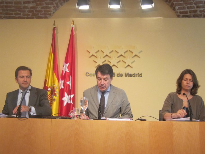 Figar, Cavero y González en rueda de prensa posterior al Consejo de Gobierno
