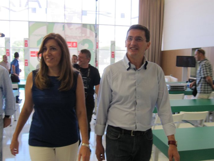 Susana Díaz junto a José Luis Sánchez Teruel (PSOE) 