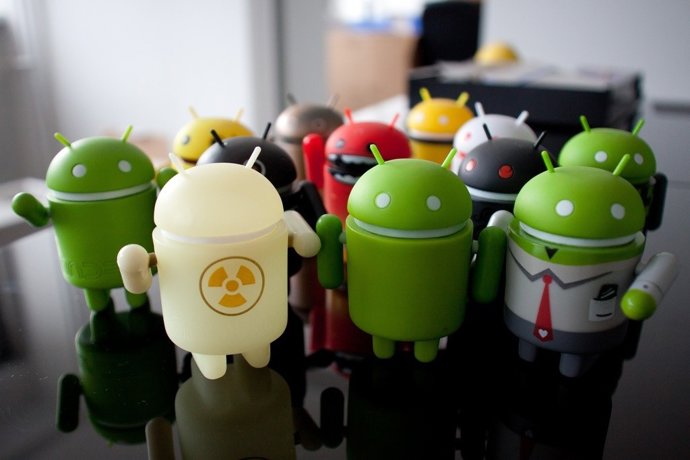 Muñecos android