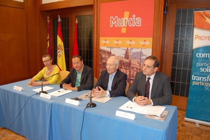 Presentación Memoria Proyecto Hombre