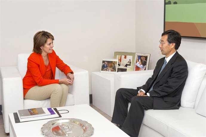  Barcina Recibe Al Embajador De Japón. 