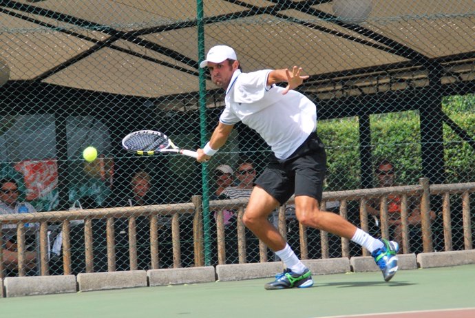 El tenista francés Antoine Benneteau