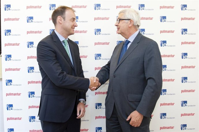 Acuerdo Pullmantur y el Instituto de Empresa