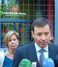Goméz urge al PSOE a presentar un recurso de inconstitucionalidad contra el copago farmacéutico