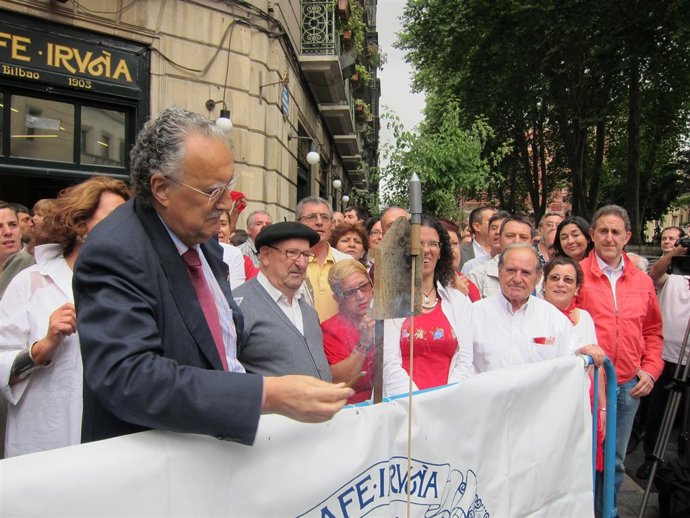 Azkuna enciende la mecha del cohete