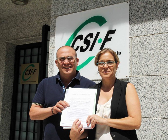 Dirigentes De CSIF-A Presentando El Recurso Contra El Plan De Ajuste
