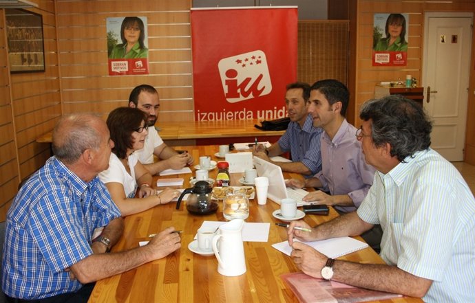 Reunión PSOE E IU En Alcalá