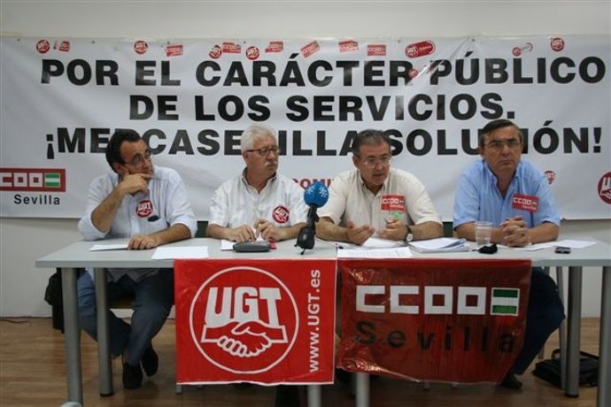 Rueda de prensa de los sindicatos en Mercasevilla.