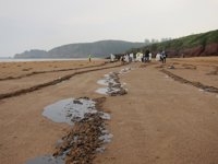 Las playas de Xivares, Carranques, Huelgues y Palmera, en Carreño, reabren al público tras el vertido