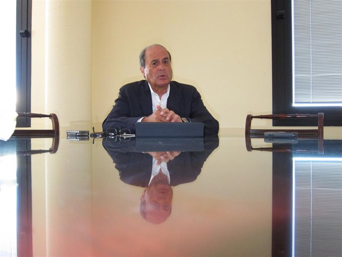 El Presidente De La FOE, Antonio Ponce, En Una Entrevista. 