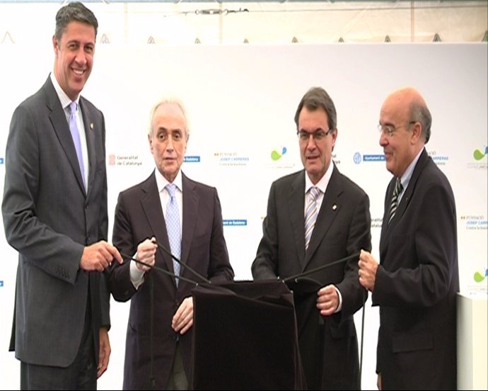 Xavier Garcia Albiol, José Carreras, Artur Mas Y Boi Ruiz En La Inauguración