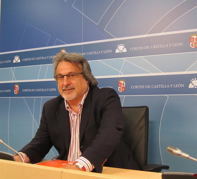 José María González