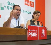 Quirós (PSOE): "Vamos a tener lealtad absoluta a Griñán y pediremos lo mismo si ganamos el Congreso Provincial"