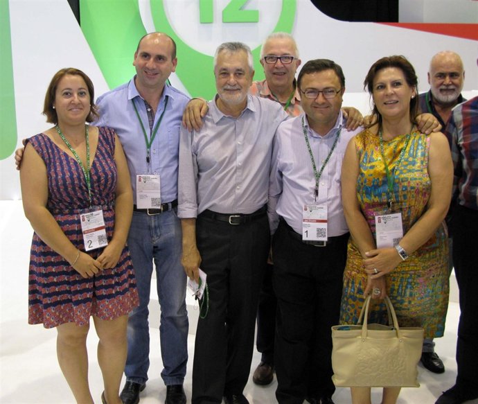 Heredia y Griñán con los nuevos integrantes malagueños de la CER del PSOE-A