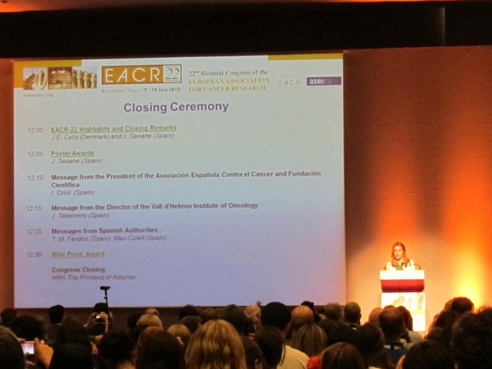 La Princesa Letizia en el Congreso de EACR